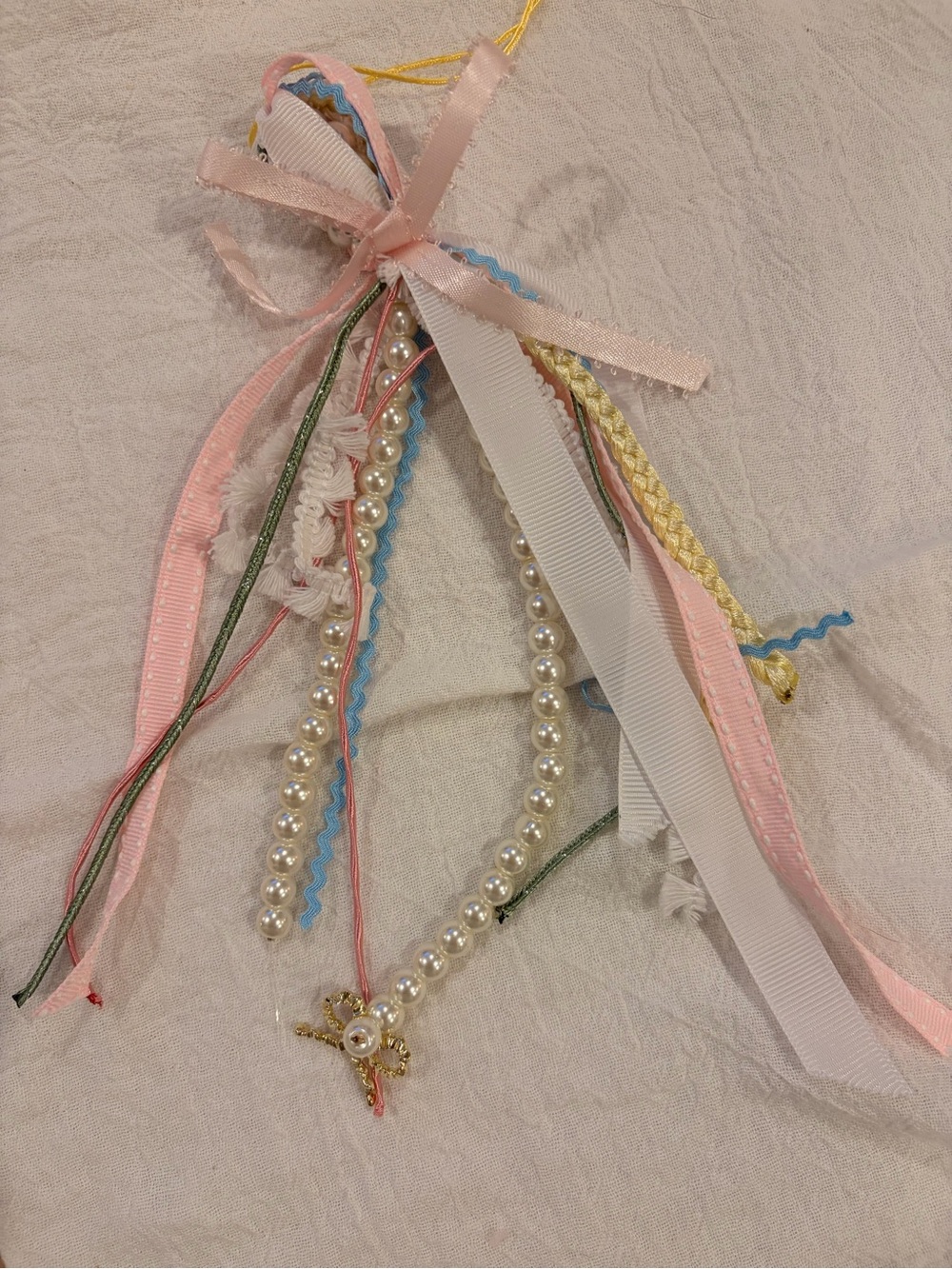 LileeLoo Pearl & Ribbon car or bag  Charm in Pink, White, Gold with pastel accen